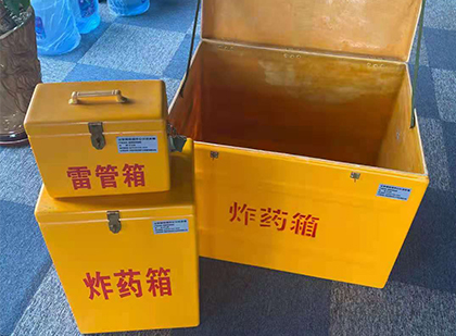 大关玻璃雷管箱生产标准全解析：安全、性能与合规的基石